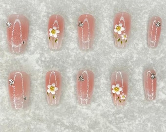 Floral Pink Nails, Daisy Nails, Acrylic Nails, Press On Nails, Pretty Nails, Nail Design