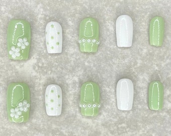 Pastel Green Nails, Flower Nails, Acrylic Nails, Press on Nails, Cute Nails, Nail Art, Pretty Nails