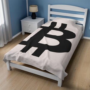 Cashmere Colored Bitcoin (BTC) Blanket, Crypto Logo Bed Throw, Velveteen Plush, Crypto Home Decor, Crypto Gift, Soft Fleece Couch Cover