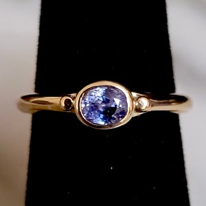 Blue Sapphire Ring, Cornflower Blue Ceylon Sapphire And 14k Yellow Gold Ring