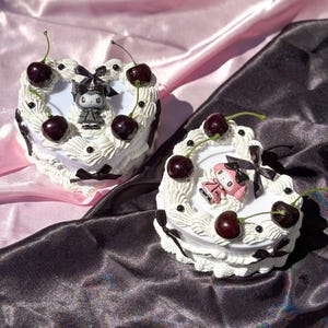 Kawaii Character Fake cake jewelry trinket box
