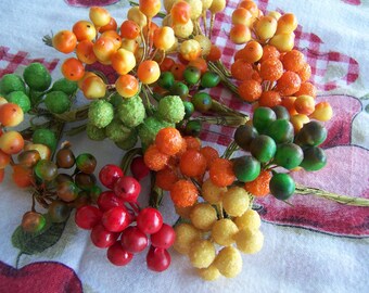 sprigs / color mix of berries