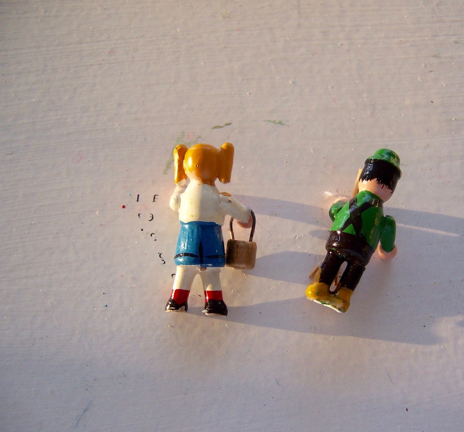 little farmer figurines