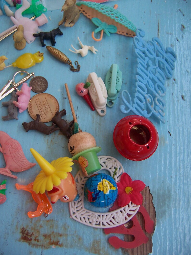 Variety lot of vintage novelties Etsy