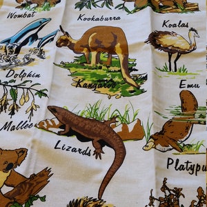 Aussie Animals Hooded Towel in Oatmeal