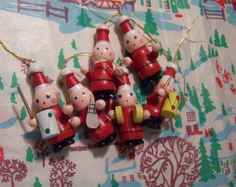 ornaments / wooden santa band christmas ornaments