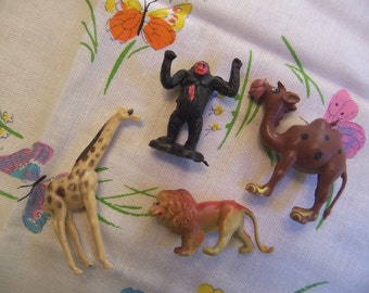 cake toppers / circus toy animal cake toppers