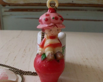 necklace / strawberry shortcake necklace