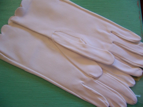 gloves / crescendoe formal wear gloves - image 1