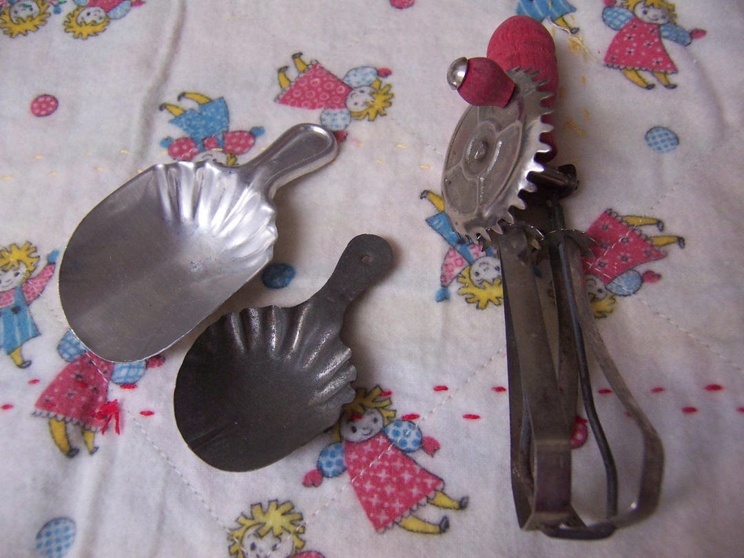 Miniature Toy Egg Beater and Two Scoops Etsy