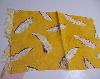 towel / linen tea towel with feathers
