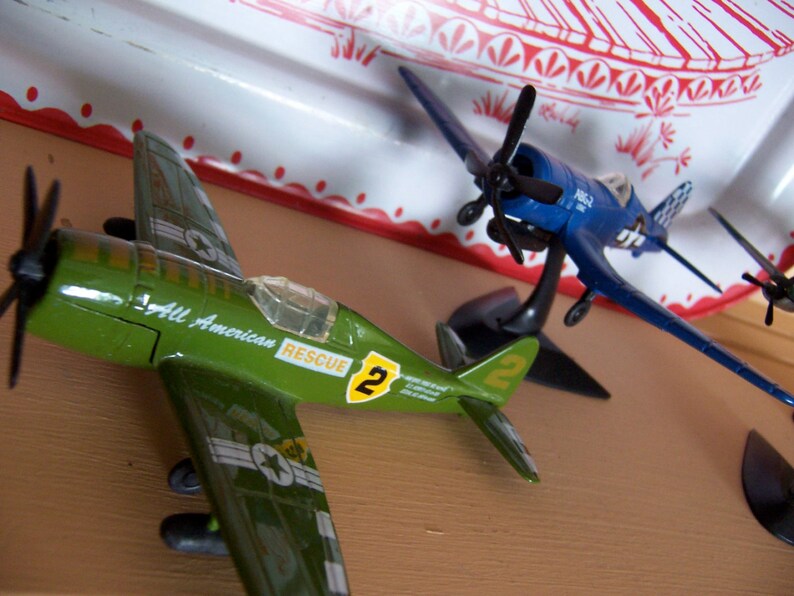 maisto diecast planes