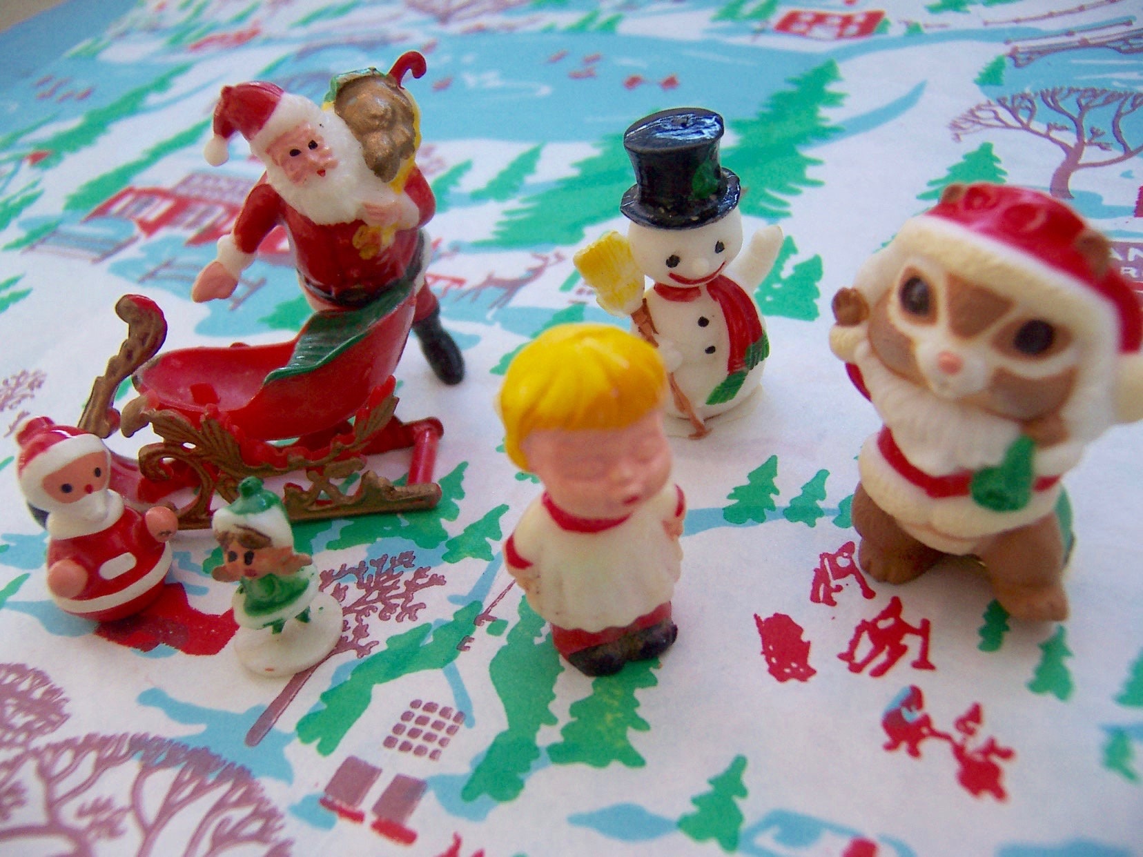 large plastic christmas ensacarks