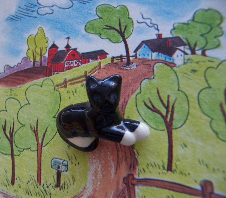 pin little ceramic kitty pin