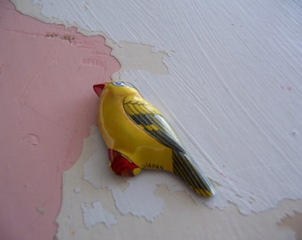 tin / yellow bird tin pin