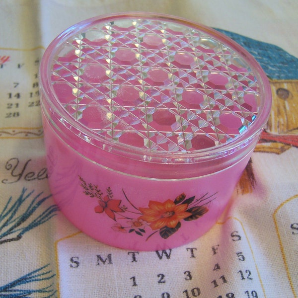 bright pink plastic round box