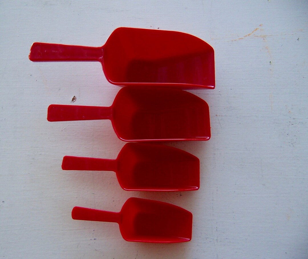 Scoops / Fun Red Plastic Scoops Etsy