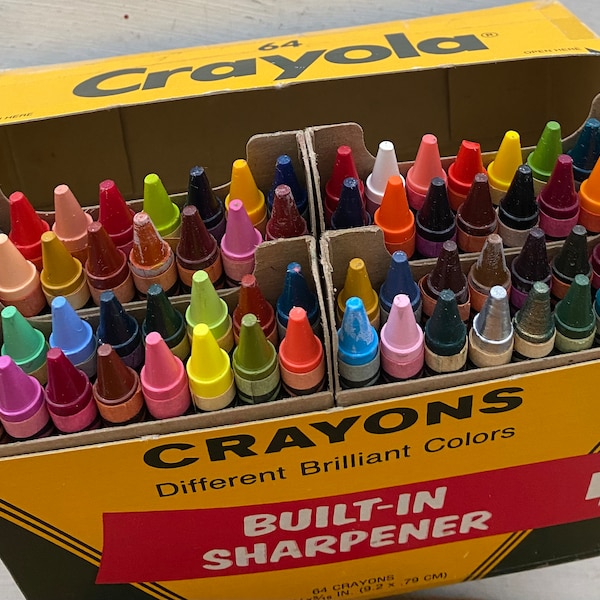 crayons /  binney & smith crayola crayons