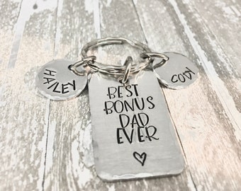 Engrave Keychain, this stepdad belongs to, Personalized Keychain, bonus mom stepfather, bonus dad, keychain for uncle, gift for stepdad