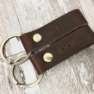 Personalized leather keychain, travel keychain, adventures keychain, engraved leather keychain, custom leather keychain gift for dad grandpa