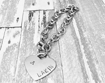 Engrave heart bracelet, stamped, Personalized Bracelet, Mothers bracelet, Aunt gift , gift for mom, Gift for nana oma grandma daughter