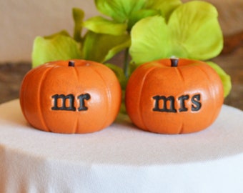 Pumpkins Wedding cake topper...orange mr mrs pumpkins for wedding cakes...fall and autumn decor / Reception dessert cake table