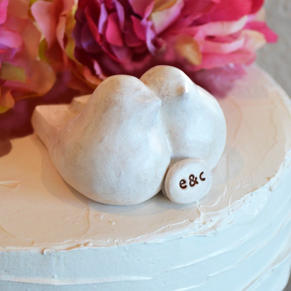 Birds wedding cake topper custom initials classic simple lovebirds cuddling snuggling wedding cake topper doves / wedding anniversary gift