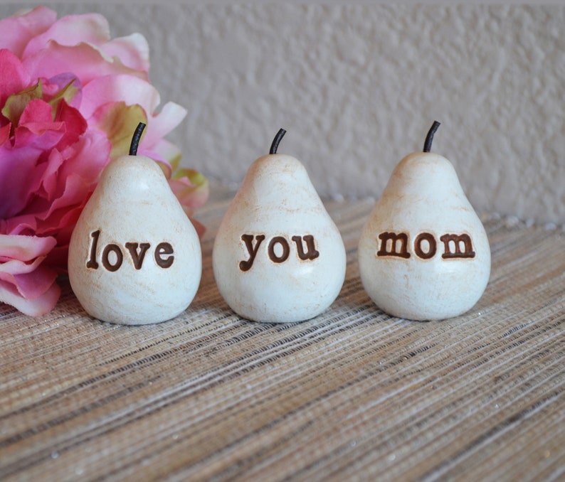 Gifts for mom / Mother's Day Birthday gift for all moms / 3 vintage white pears / love you mom clay pears / Ready to ship /Over 6k sets sold image 3