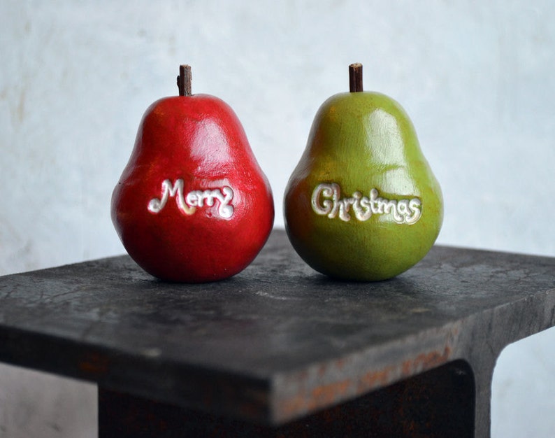 Set of 2 vintage style red and green Merry Christmas pears / tabletop or shelf Holiday decor / Hostess gift image 3