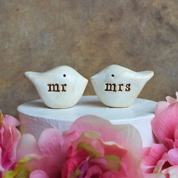 mr mrs wedding cake topper love birds / bride groom / vintage white clay love birds cake decor