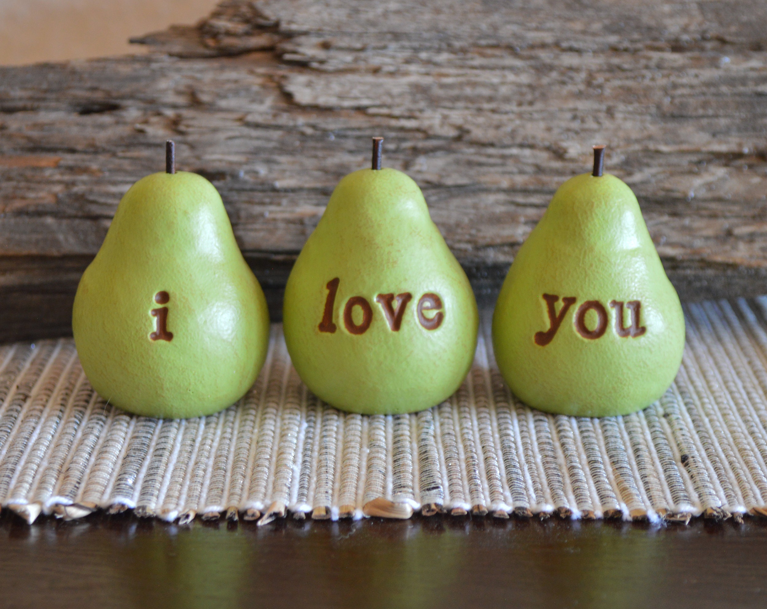 Love you best sale mom pears