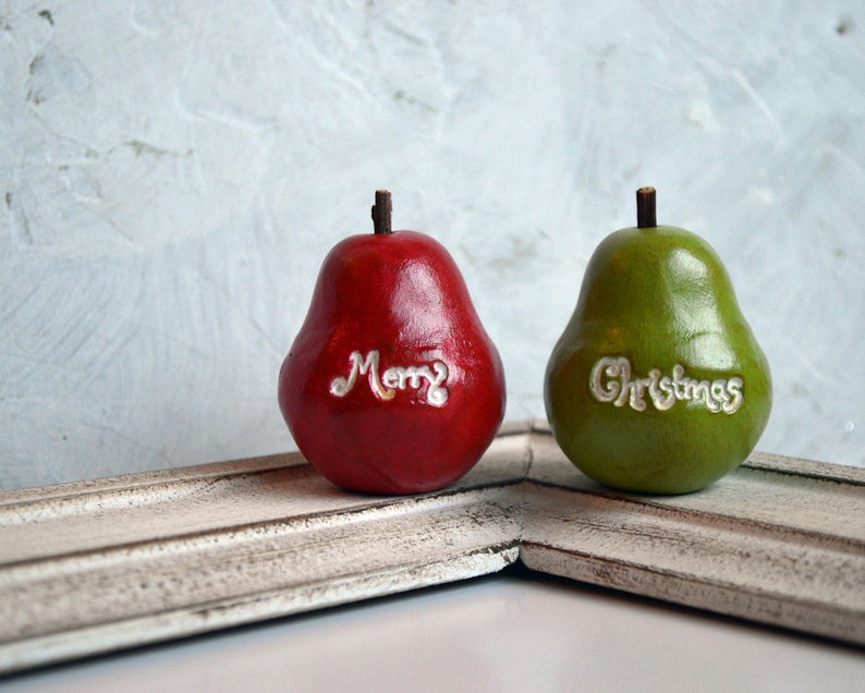 Set of 2 vintage style red and green Merry Christmas pears / tabletop or shelf Holiday decor / Hostess gift image 5