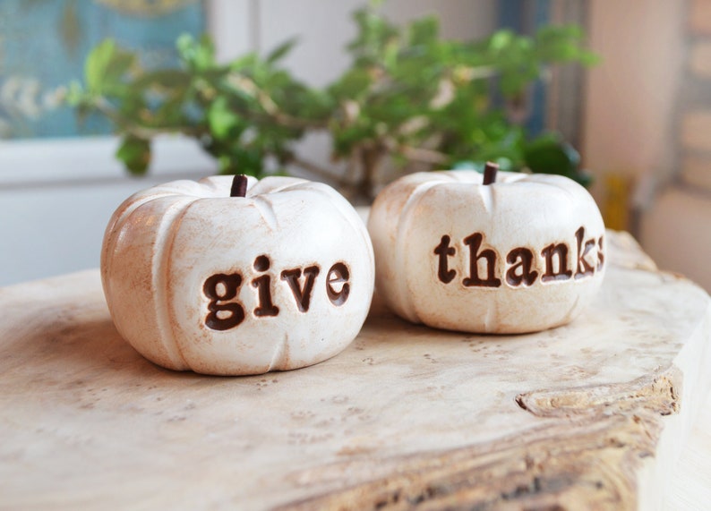 Thanksgiving give thanks pumpkins farmhouse rustic barn decor gift / vintage give thanks present / Hostess gifts / Fall Autumn decorations image 4