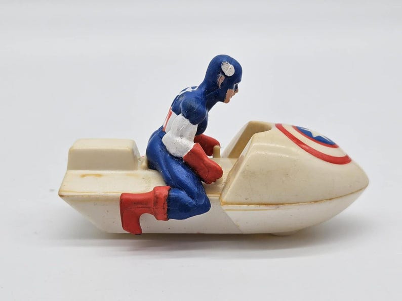 Vintage 1990 Captain America Marvel Action Figure On Jet ski Vehicle image 1