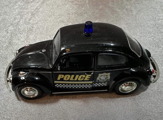 UNI Fortune Volkswagen Beetle RMZ City Black Police Car Diecast