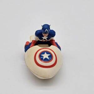 Vintage 1990 Captain America Marvel Action Figure On Jet ski Vehicle image 3