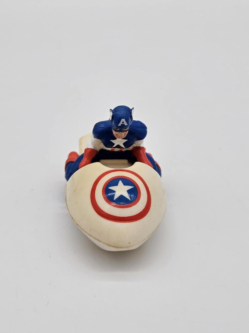 Vintage 1990 Captain America Marvel Action Figure On Jet ski Vehicle image 3