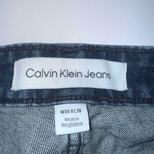 Calvin Klein Straight Leg Jeans Mens 34 x 30 Medium Wash Denim Pants