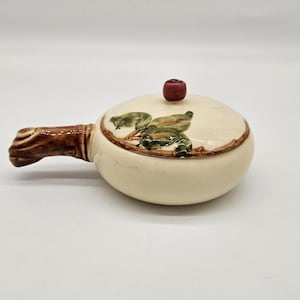 Bol para sopa de cebolla francesa con tapa y asa de Franciscan Appleware - Vajilla de gres vintage de la década de 1940