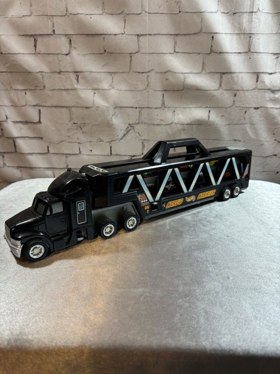 1997 Hot Wheels Cargo Carrier Semi Truck Car Hauler w… Gem