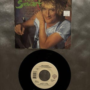 Rod Stewart “Perdido en ti / Casi ilegal” 7" 45 rpm 7-27927