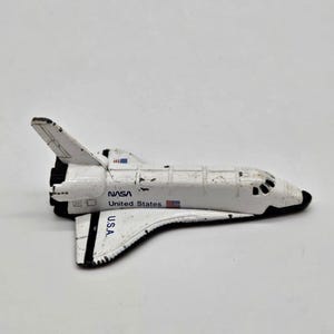 Vintage 1990s 3" Die Cast Metal Ertl Space Shuttle VTY