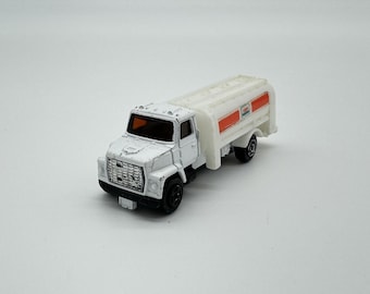 Caminhão-tanque de brinquedo vintage Exon