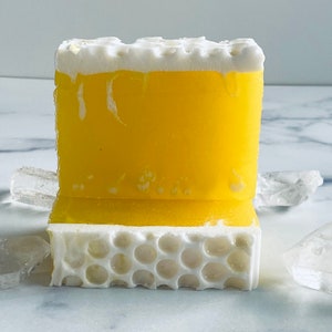 LEMON COCONUT Soap image 1