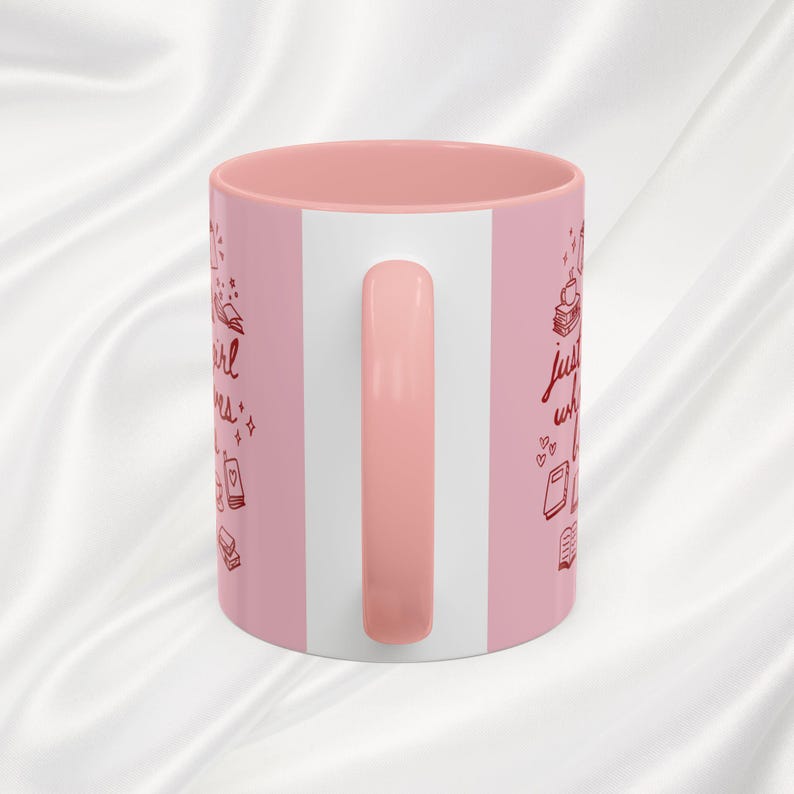 Just a Girl Who Loves Books Mok, roze girly boekenliefhebber cadeau, gepersonaliseerd schoolse cadeau, aangepaste lezer cadeau, boekenwurm cadeau voor booktoker afbeelding 5