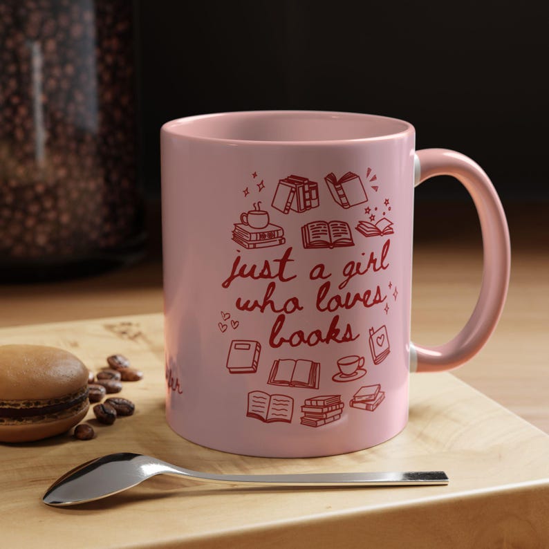 Just a Girl Who Loves Books Mok, roze girly boekenliefhebber cadeau, gepersonaliseerd schoolse cadeau, aangepaste lezer cadeau, boekenwurm cadeau voor booktoker afbeelding 6
