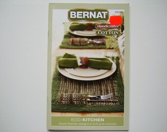 ECO-KITCHEN Crochet Knit Patterns Bernat 530185 Place Mats Shopping Market Bag Baskets Aprons Clock Gift Bags Lunch Bag Eco Scrubby