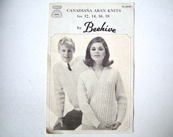 Patrón 2045 de ARAN KNITS, jersey de cuello en V estilo canadiense Beehive de Patons, jersey tipo cárdigan con mangas raglán y cuello en V para hombre y mujer, estilo vintage
