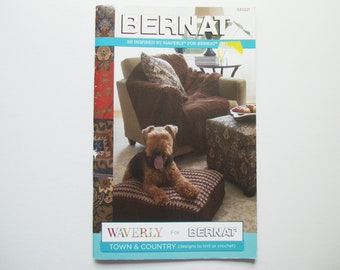 TOWN & COUNTRY Knit Crochet Patterns Waverly by Bernat 530221 Country Tweed Texture Ripple Hexagons Ridge Striped Throw Blanket Pet Pillow