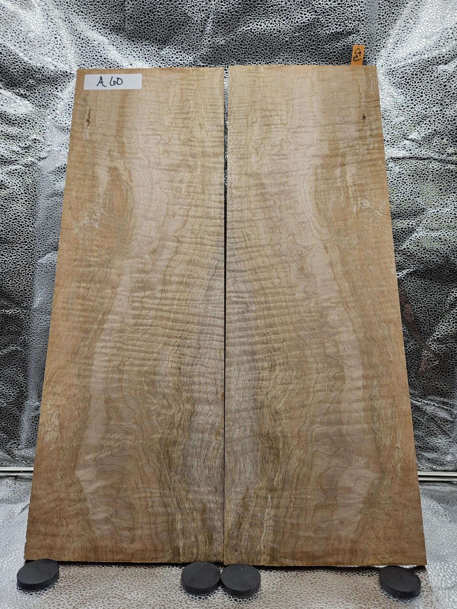 Geflammte Ahorn-Gitarrendecke, Gestepptes Holz für Luthier Custom Gitarrenbau CNC Laser Woodburning Crafting DIY Holzbearbeitungsprojekt